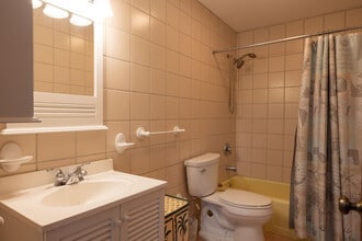 660 11th St in Key Colony Beach, FL - Building Photo - Building Photo