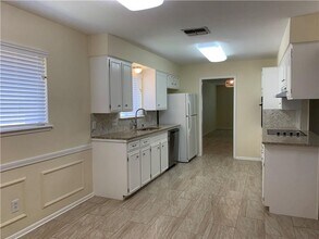 941 Egyptian Dr in Corpus Christi, TX - Building Photo - Building Photo