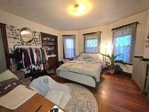 27 Parker Hill Ave, Unit A1 in Boston, MA - Foto de edificio - Building Photo