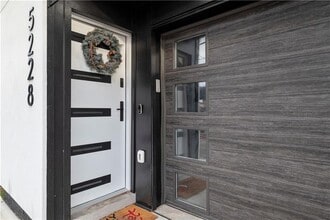 5228 Dresden Wy in Pittsburgh, PA - Building Photo - Building Photo