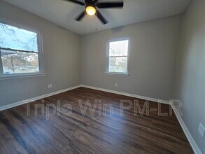 109 S Longfield Ave in North Little Rock, AR - Building Photo - Building Photo