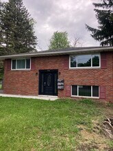 770 E Robinson St, Unit 2 in North Tonawanda, NY - Building Photo - Building Photo
