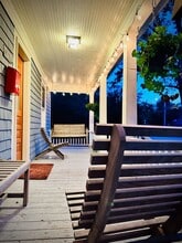 13 Thompson St in Brunswick, ME - Building Photo - Building Photo