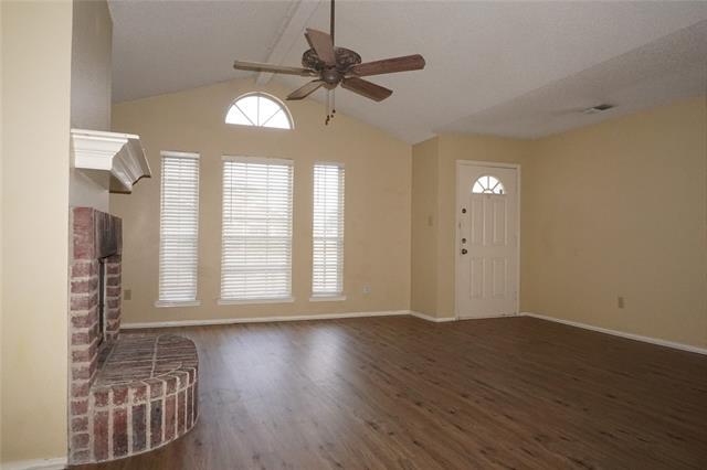 4001 Staghorn Cir N in Fort Worth, TX - Building Photo - Building Photo