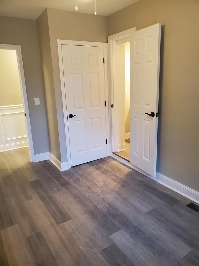 17 W Talbott St in Baltimore, MD - Building Photo - Building Photo