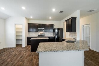 913 Rosewood St in Princeton, TX - Building Photo - Building Photo