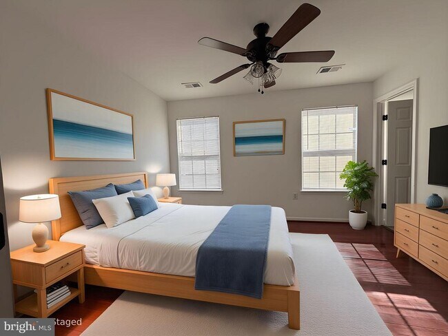 439 Ginkgo Terrace NE in Leesburg, VA - Building Photo - Building Photo