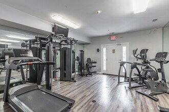 The Villas at Coventry in Yorktown, VA - Foto de edificio - Interior Photo