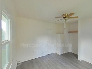 1321 Elizabeth Ave in Bremerton, WA - Building Photo - Building Photo