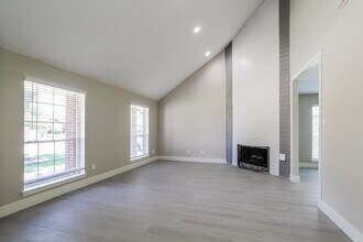 6026 Egypt Dr in Pasadena, TX - Building Photo - Building Photo