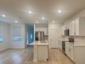 2288 Wallin Bradley Dr in Round Rock, TX - Building Photo - Building Photo