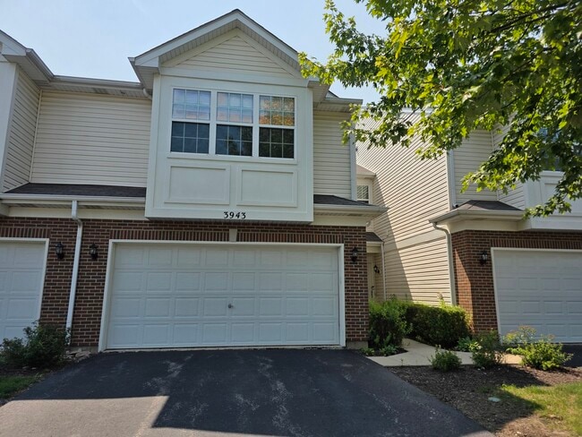 property at 3943 Havenhill Ct