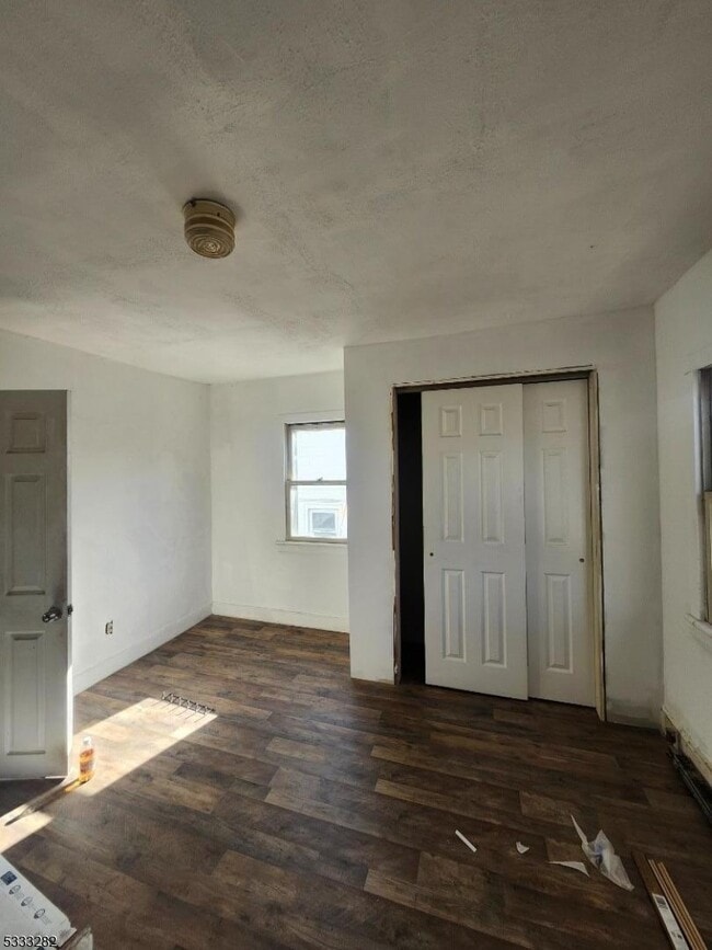 20 Adams St in Belvidere, NJ - Building Photo - Building Photo