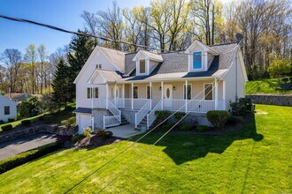 904 Shepard Ave in Hamden, CT - Building Photo - Building Photo