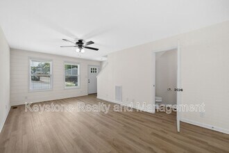 178 Oak St in Clarksville, TN - Building Photo - Building Photo