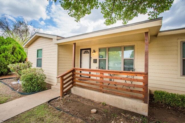 4407 35th St in Lubbock, TX - Building Photo - Building Photo