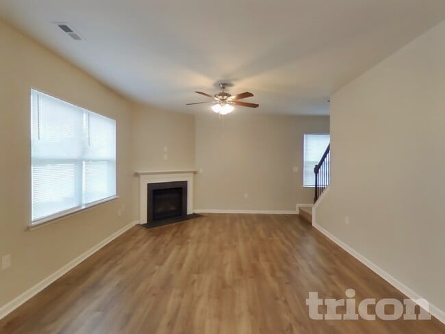 126 Calderdale Ln in Charlotte, NC - Building Photo - Building Photo