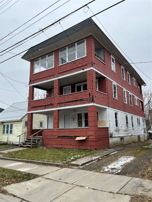 80 Baker St in Johnson City, NY - Building Photo - Building Photo