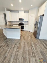 110 E Otto St in Marion, TX - Building Photo - Building Photo