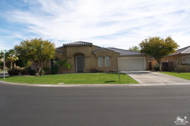 property at 41098 Dover Ct