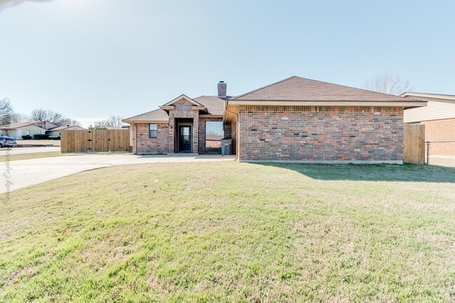 property at 4835 SE Tattershall Way