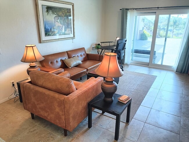 1620 1/4 York Dr in Vista, CA - Building Photo - Building Photo