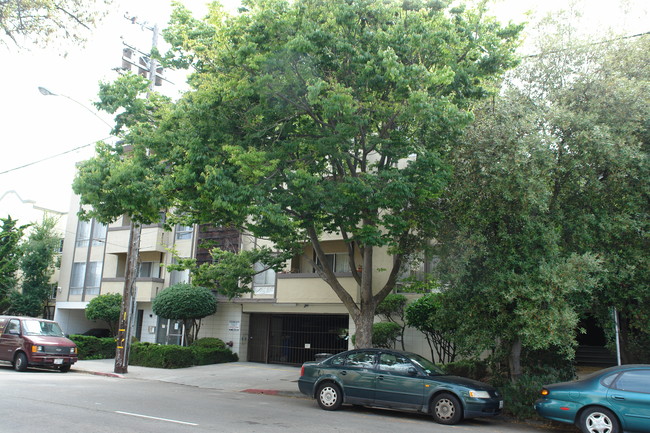 2405 Fulton St in Berkeley, CA - Building Photo - Building Photo