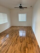 1914 El Monte Ave in Sacramento, CA - Building Photo - Building Photo