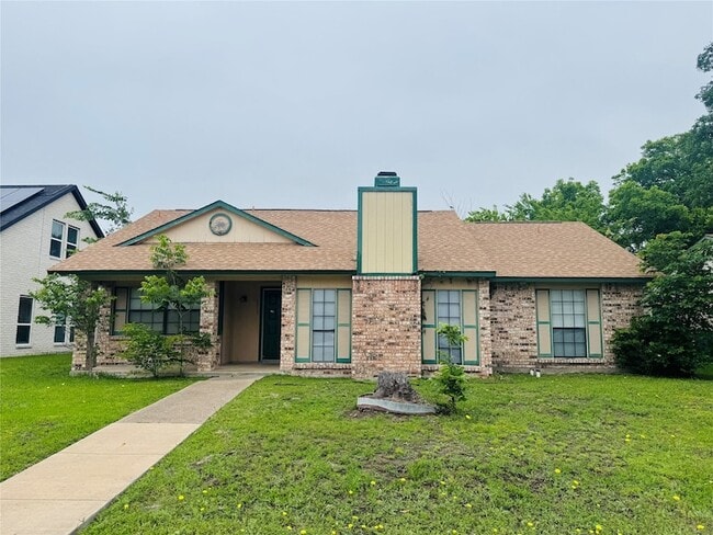 property at 8513 Kensington Dr
