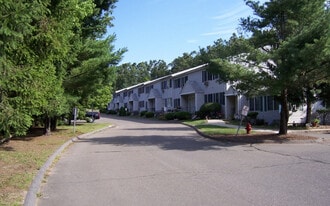 159 Brainard Rd Apartments