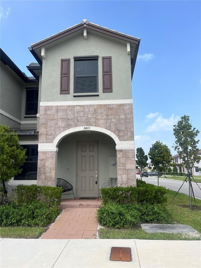 property at 3413 W 113th St