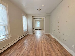 253 W Ivy St in New Haven, CT - Foto de edificio - Building Photo