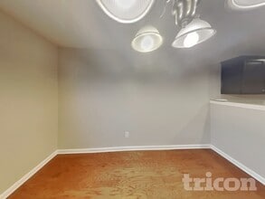 1031 Fulman Rd in Hendersonville, TN - Building Photo - Building Photo