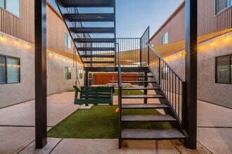 50 N Mountain Ave in Tucson, AZ - Building Photo - Building Photo