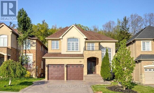 property at 119 Thornhill Woods Dr