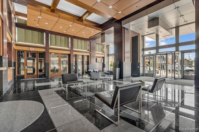 411 S Old Woodward Ave in Birmingham, MI - Building Photo - Building Photo