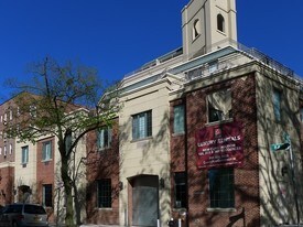 Classic at Kew Gardens in Jamaica, NY - Building Photo