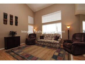 10198 Foxridge Cir in Littleton, CO - Building Photo - Building Photo