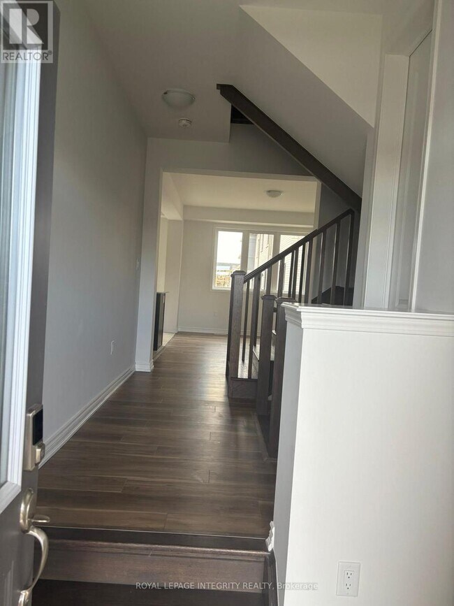 228 Greer St in Barrie, ON - Building Photo - Building Photo