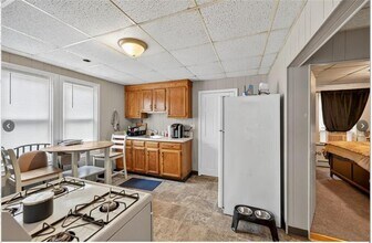 291 Pontiac Ave in Cranston, RI - Building Photo - Building Photo