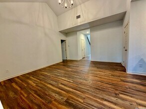 1513 Winding Creek Trail in Spring Branch, TX - Building Photo - Building Photo