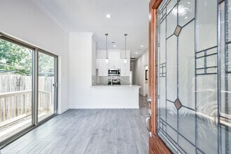 5114 Higgins St in Houston, TX - Building Photo - Building Photo