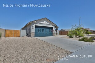 2478 E San Miguel Dr in Casa Grande, AZ - Building Photo