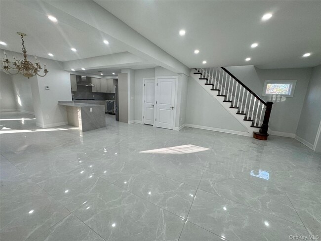 property at 32 Berkshire Rd