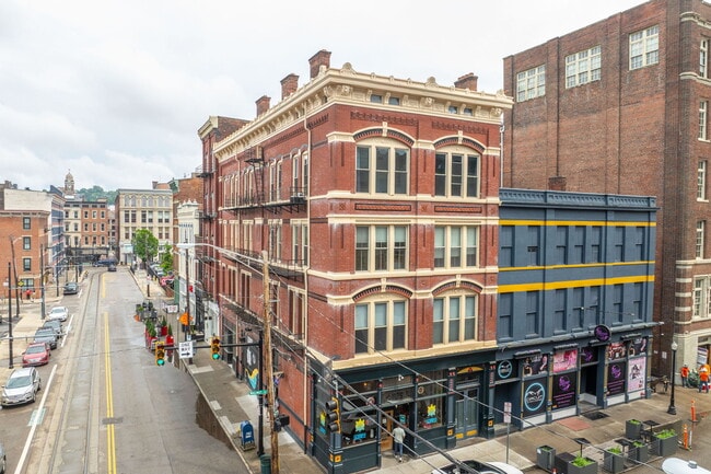 property at 1126 Walnut St
