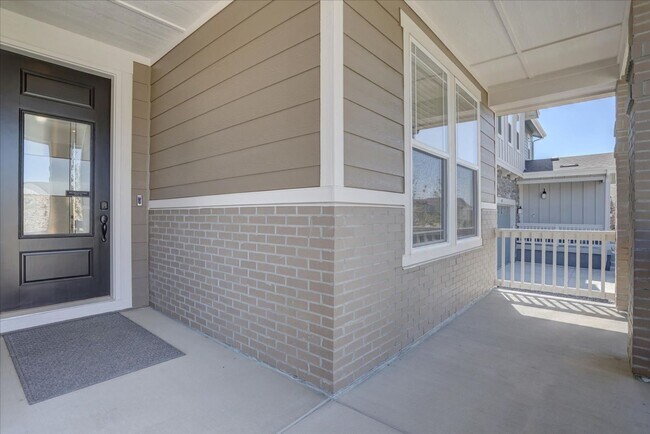 6172 N Liverpool St in Aurora, CO - Building Photo - Building Photo