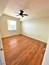 8490 Kingbird Loop in Ft. Myers, FL - Foto de edificio - Building Photo