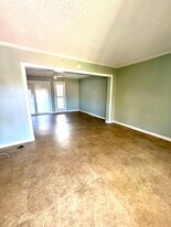 98-1376-1376 Nola St in Pearl City, HI - Building Photo