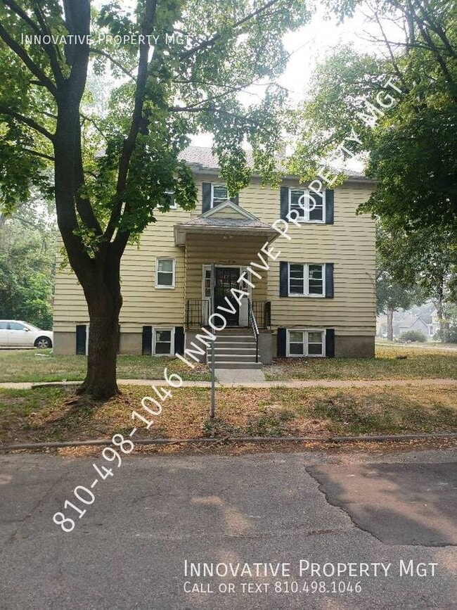 property at 702 Thomson St