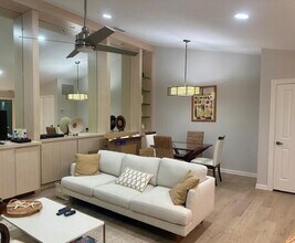 7904 Chapman Oak Ct in Palm Beach Gardens, FL - Building Photo - Building Photo